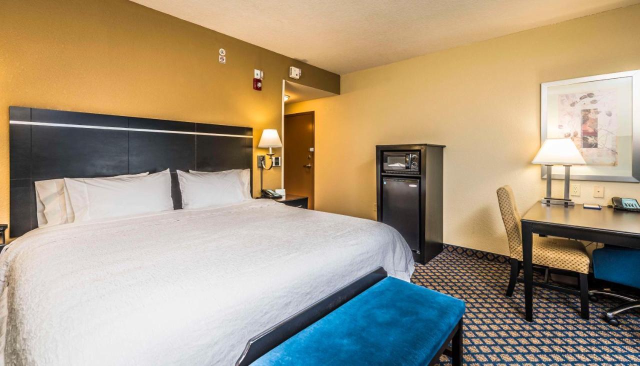 Hampton Inn & Suites Jacksonville South - Bartram Park Exterior photo